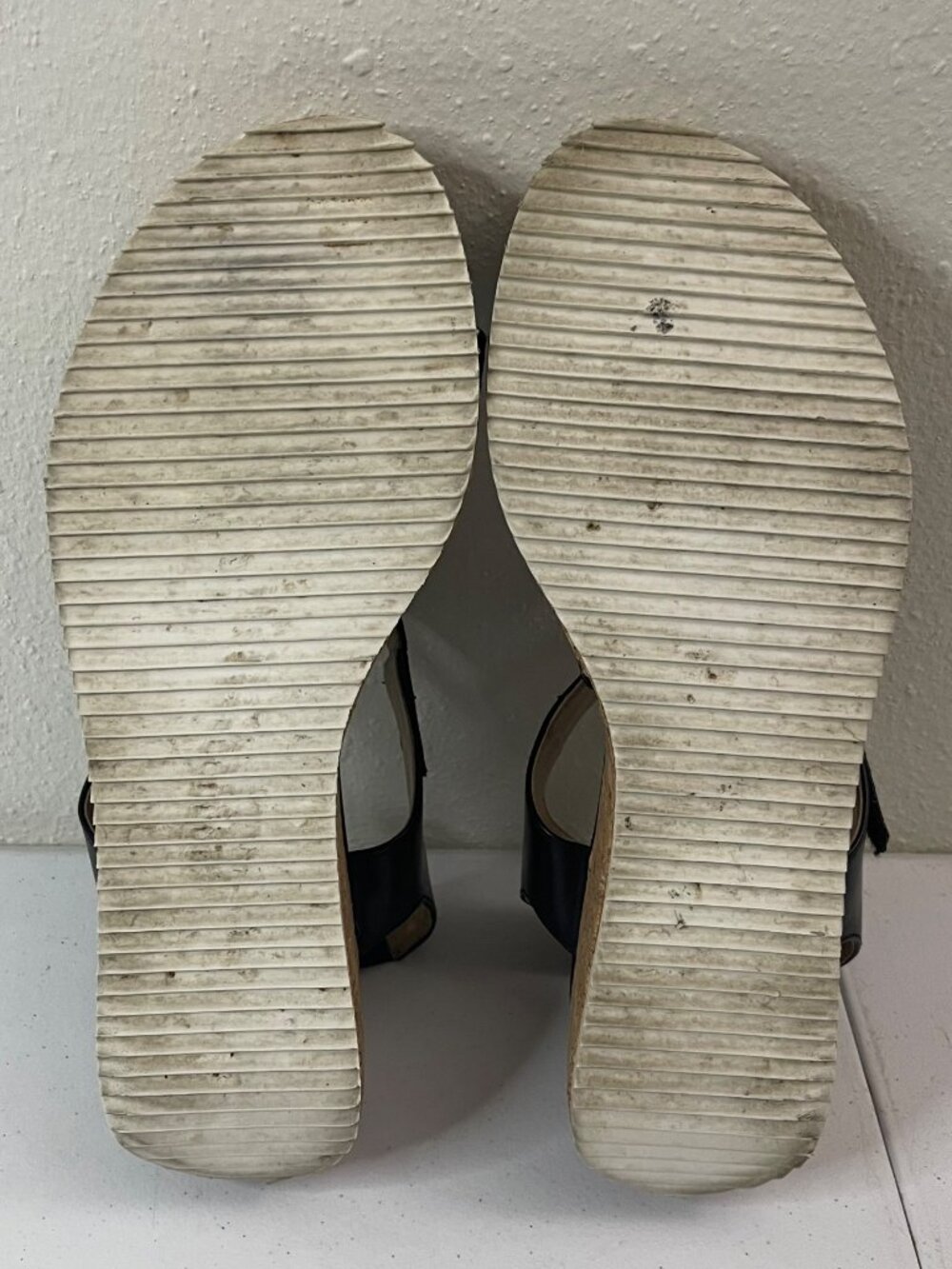 Adrienne Vittadini Black Leather Cork Wedge Sandals With Adjustable Straps Women - Picture 8 of 8